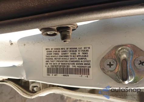 2015 Honda Civic Lx z USA, uszkodzony, nr VIN 19XFB2F53FE091381